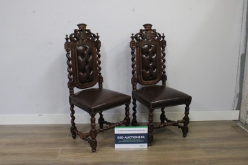 Afbeelding van Set van 2 antieke Stoelen in neo-renaissancestijl