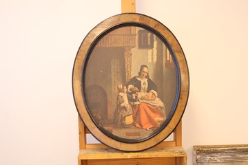Afbeelding van Ovaal schilderij van een vrouw die appels schilt