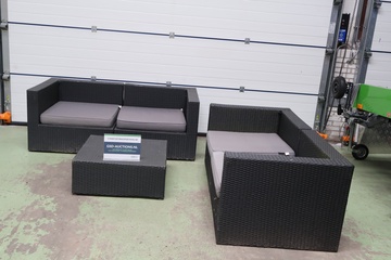 Afbeelding van Tuinset van drie zitmeubels met tafel
