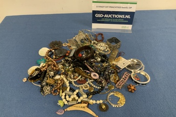 Afbeelding van Partij gemengde sieraden/bijouterie