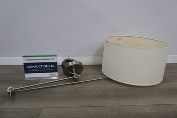 Afbeelding van Metalen wandlamp met stoffen lampenkap'