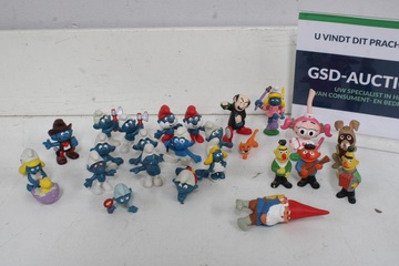 Afbeelding van Verzameling Smurfen en Sesamstraat figuren