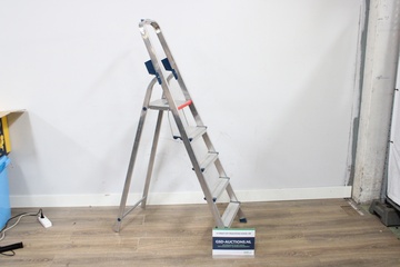 Afbeelding van Altrex Aluminium trap met vijf treden