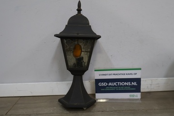 Afbeelding van Buitenlamp staand met gekleurd glas'
