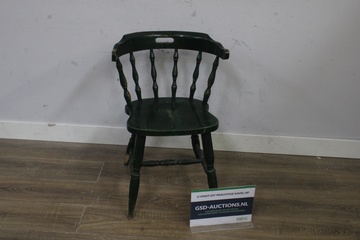 Afbeelding van Houten groene stoel met rugleuning