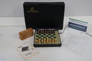 Afbeelding van Fidelity's Sensory Challenger elektronische schaakcomputer