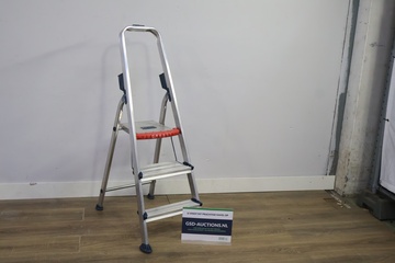 Afbeelding van Aluminium huishoudtrap met 3 treden - Altrex