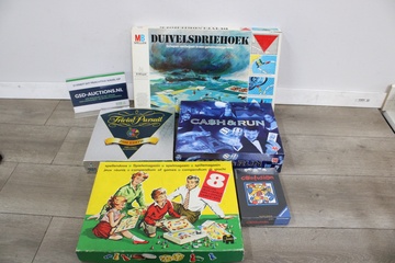 Afbeelding van Spellenpakket met oa Trivial Pursuit, Cash & Run