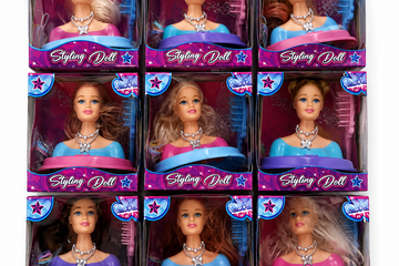 Afbeelding van Partij van 9 stylingpoppen met lang haar en accessoires