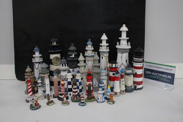 Afbeelding van Mix van diverse miniatuurvuurtorens