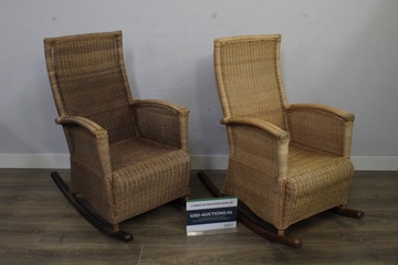 Afbeelding van Set van 2 rotan schommelstoelen
