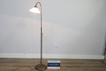 Afbeelding van Staande leeslamp met kap''