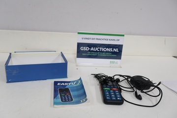 Afbeelding van Eenvoudige mobiele telefoon met accessoires