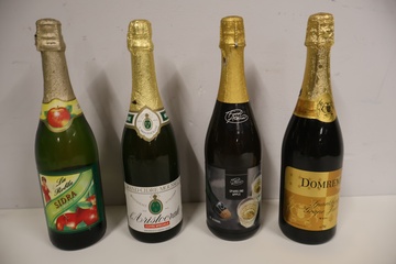 Afbeelding van Set van vier flessen mousserende cider en sap