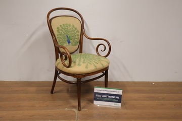 Afbeelding van Antieke houten Thonet-stijl stoel met pauwzeichnung