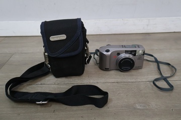 Afbeelding van Minolta Autopak 8 135 XR camera met Super Pro tas
