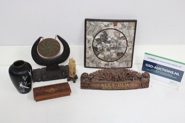 Afbeelding van Set decoratieve Oosterse objecten