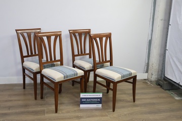 Afbeelding van Set van 4 houten eetkamerstoelen