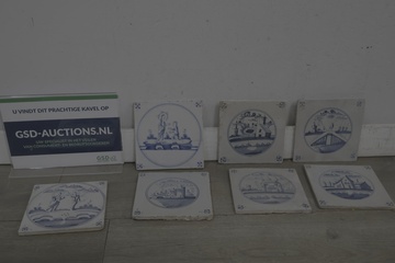 Afbeelding van Set Delfts blauwe tegels met verschillende decoraties