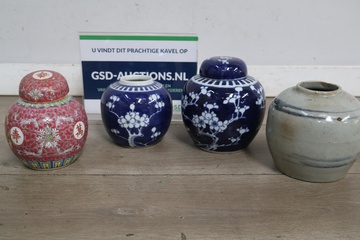 Afbeelding van 4 Oosterse (Antieke) Gemberpotten