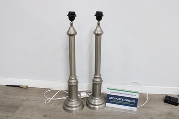 Afbeelding van Set van 2 metalen tafellampen