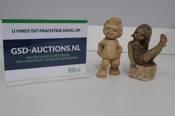 Afbeelding van Set van 2 Vintage Kinder-Sculptuurtjes''