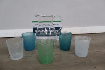 Afbeelding van Karaf met gekleurde glazen