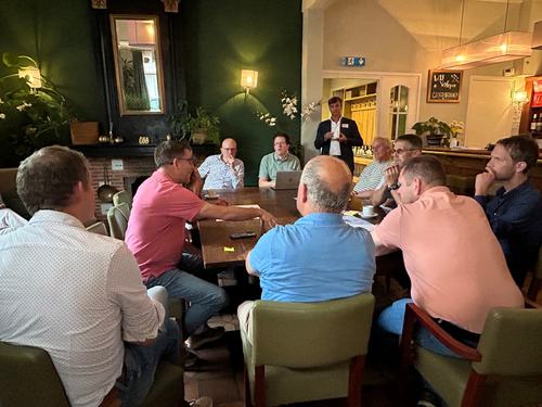 Bijeenkomst over het waterbeheerprogramma in Amicitia in Lekkerkerk.
