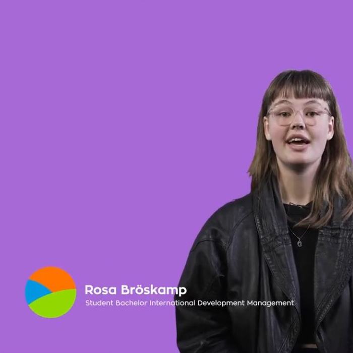 IDM-video-student