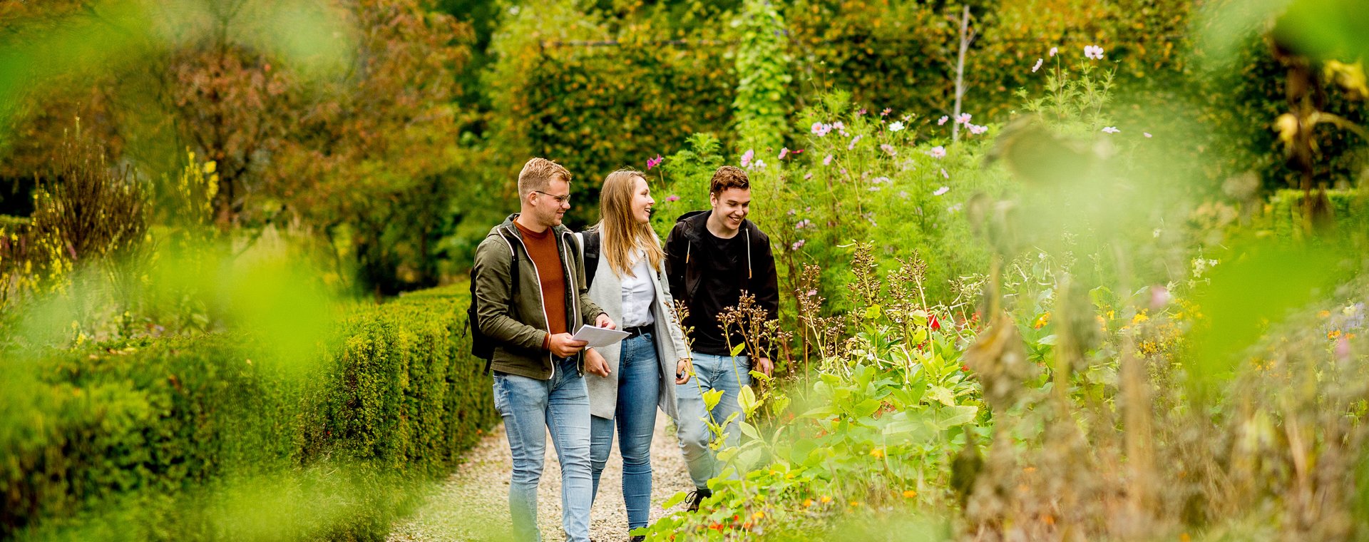 HVHL studenten Tuin- en Landschapsinrichting (bachelor voltijd) op het landgoed in Velp