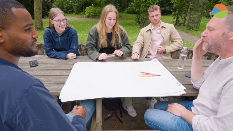 IDM-studenten-docent