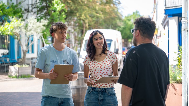Studenten van de bachelor Mens & Stad van Hogeschool Van Hall Larenstein in de stad