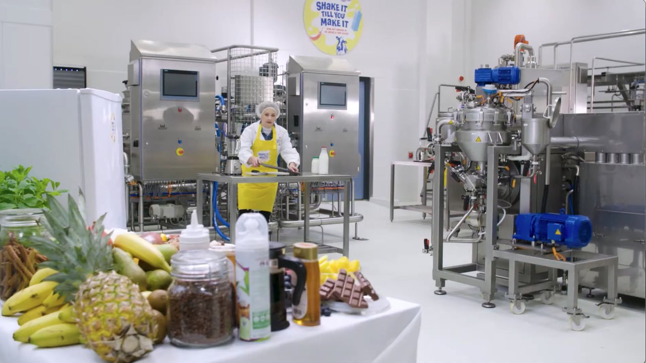 Onderzoeksfaciliteit FACT is gebruikt als decor voor 'Shake it till you make it'.