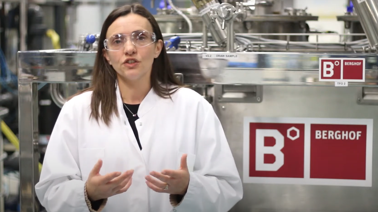 Onderzoekster in het Waterapplicatiecentrum