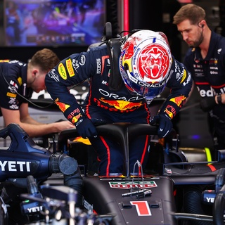 Image of Gesigneerde racehandschoenen Max Verstappen – Zandvoort 2026