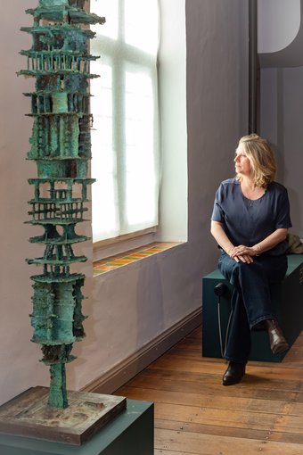 19. Marjon Rozema, gastcurator tentoonstelling Zin in.. Acht bijzondere verhalen over zingeving, foto Femke Lockefeer