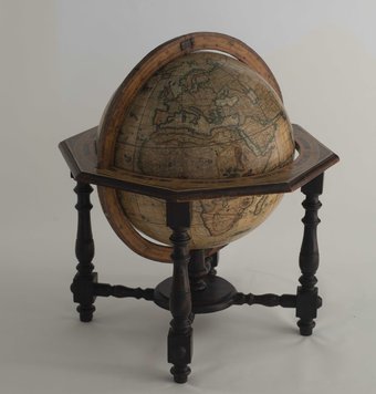 Aardglobe Jodocus Hondius, 1623, collectie The Phoebus Foundation.