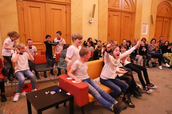 Blijdschap bij winnende klas OBS De Schakels (2023) - Foto: Ebru Aydin