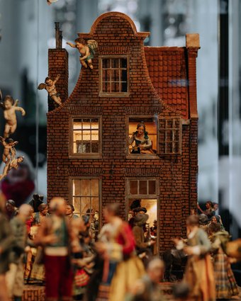 Utrechts huisje in mooiste kerststal. Thijs Huizer