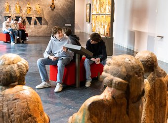 Leerlingen bovenbouw in Refter - Foto Lilian van Rooij