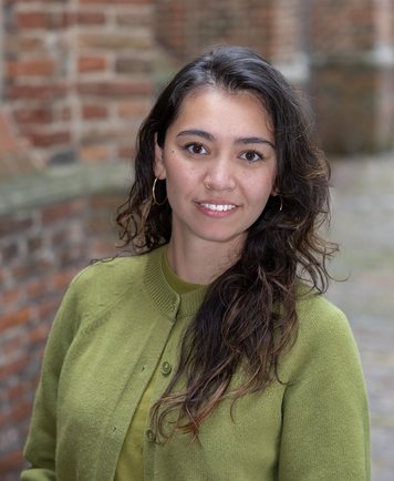 Portret Loise van Dijk - foto Femke Lockefeer