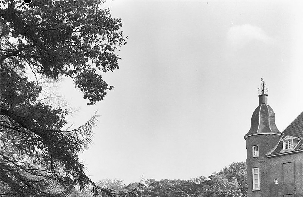 Kasteel Biljoen: extrieur met slotgracht