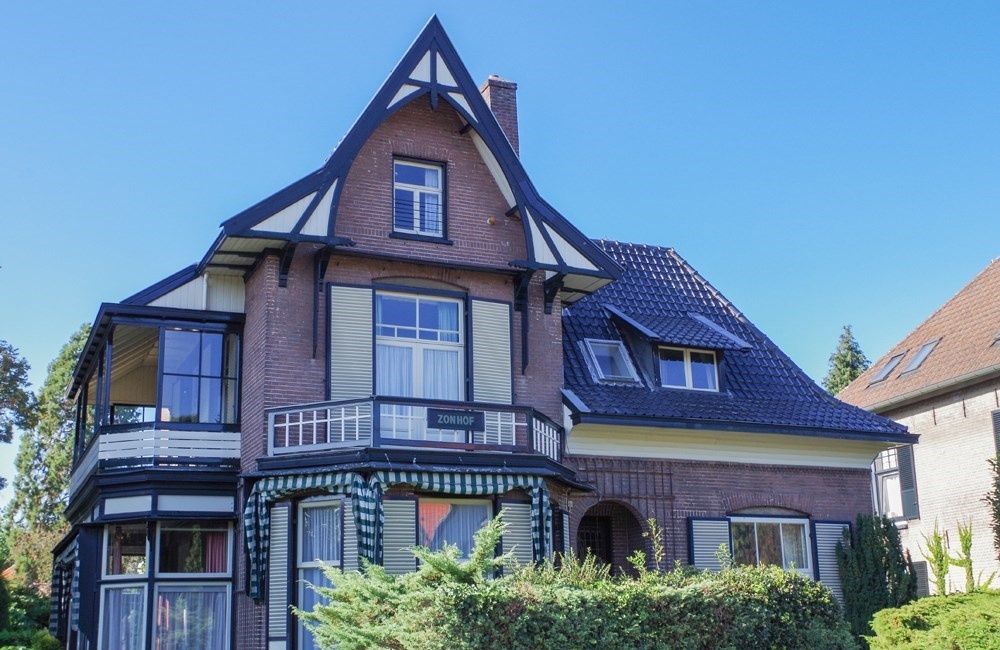 Straatzijde Villa Zonhof