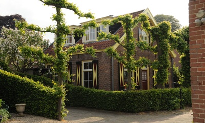 Woonhuis stalhouderijcomplex Poortstraat 6 Velp