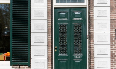 Deel linkergevel villa