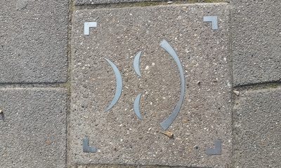 Kunstwerk Gezichten Hoofdstraat De Steeg
