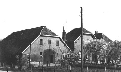 Den Haesenbergh (1975)