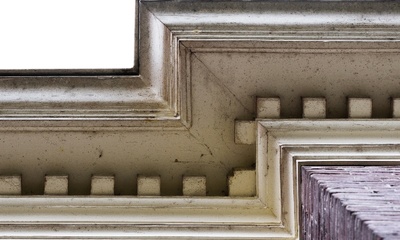 Detail daklijst villa