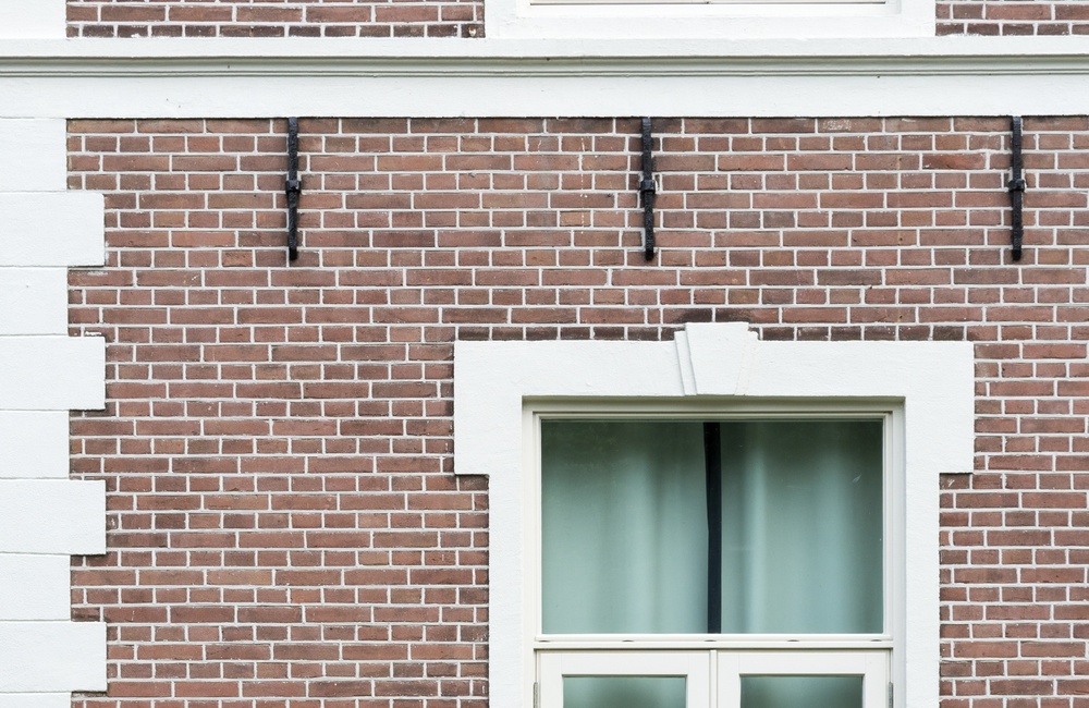 Venster met decoratieve sluitsteen Villa Rozenbos - 2016