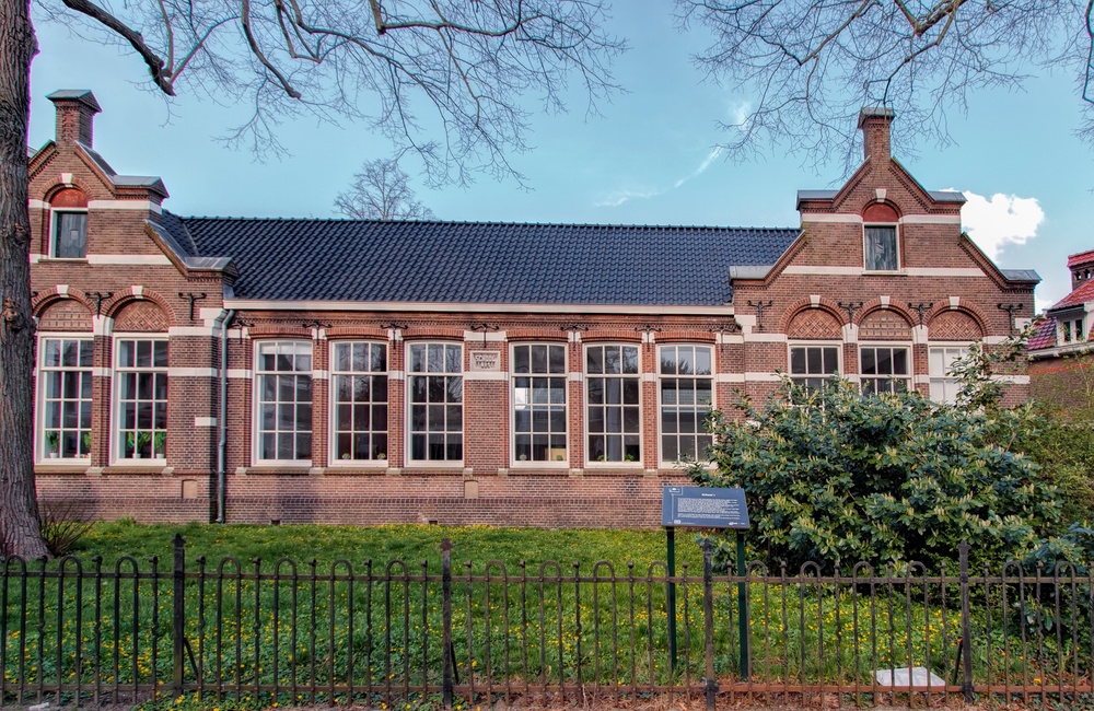 Middenstuk Emmaschool en school 1 - 2016